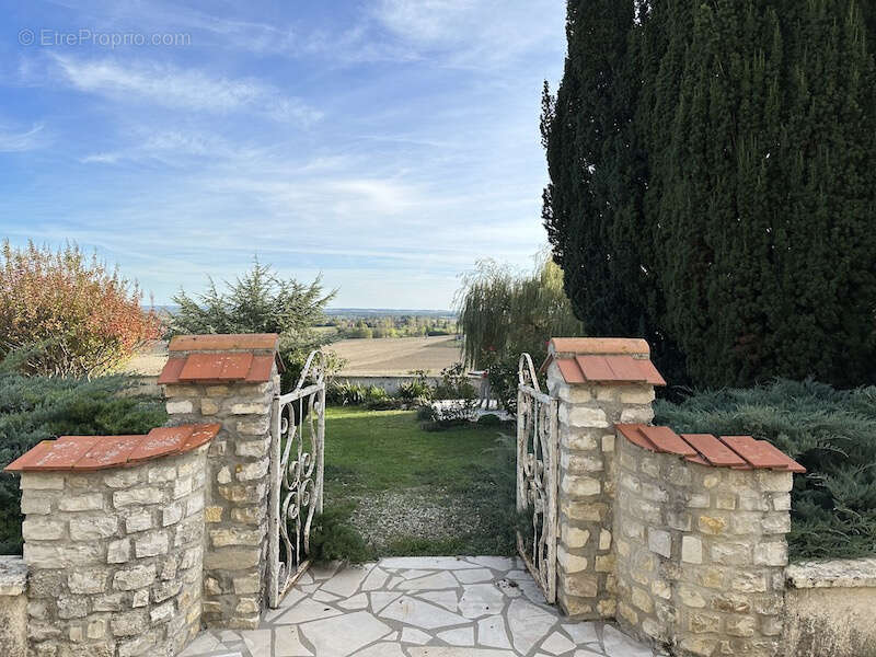 Maison à PILLAC