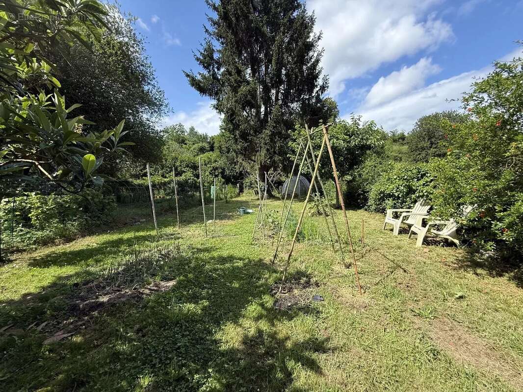 Grande maison familiale avec local commercial - photo 10