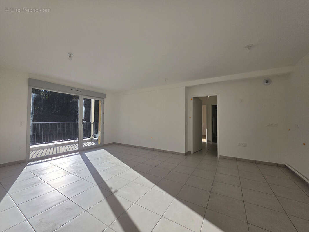 Appartement à VIELLE-SAINT-GIRONS