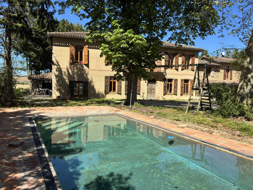 Maison à LISLE-SUR-TARN