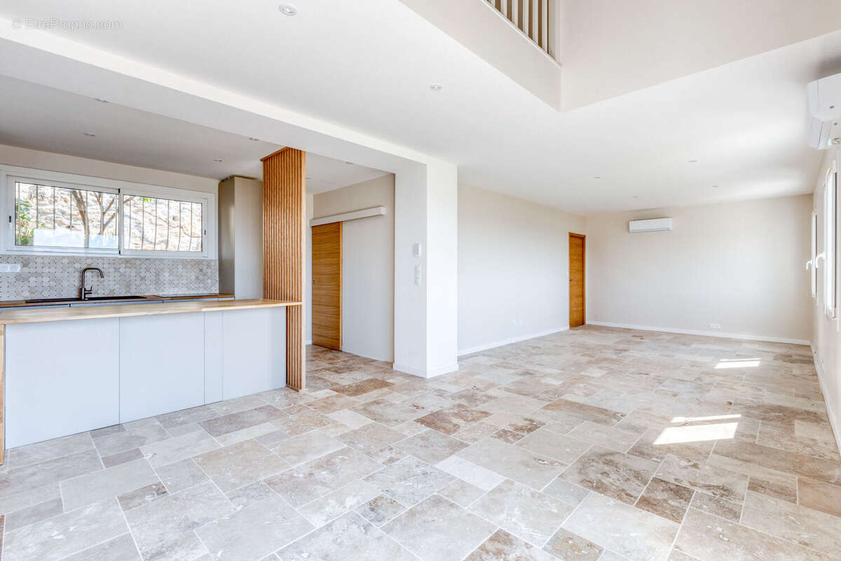 Photo 4 - Maison à HYERES