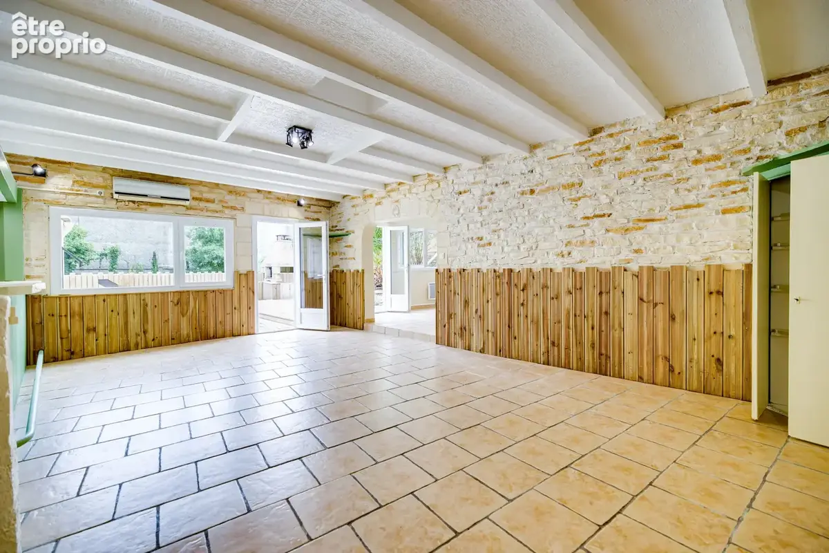 Maison rénovée avec grande terrasse et garage   Quartier Saint Jacques - Cognac, 4 chambres - photo 6
