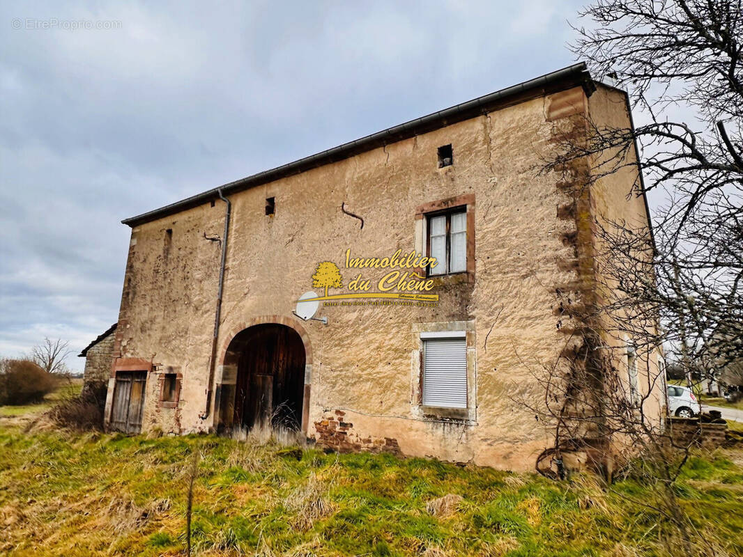 Maison à FOUGEROLLES