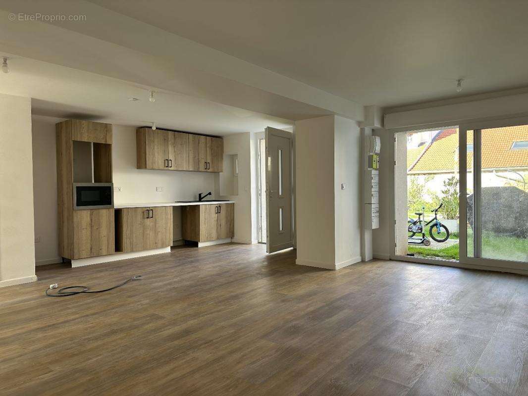 Maison à NEUILLY-EN-THELLE