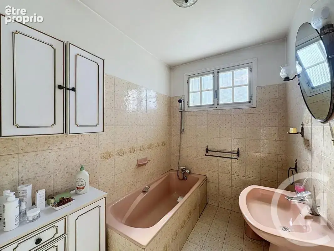 Maison 5 pièces 110 m² à vendre à Corbas (69960) - photo 14