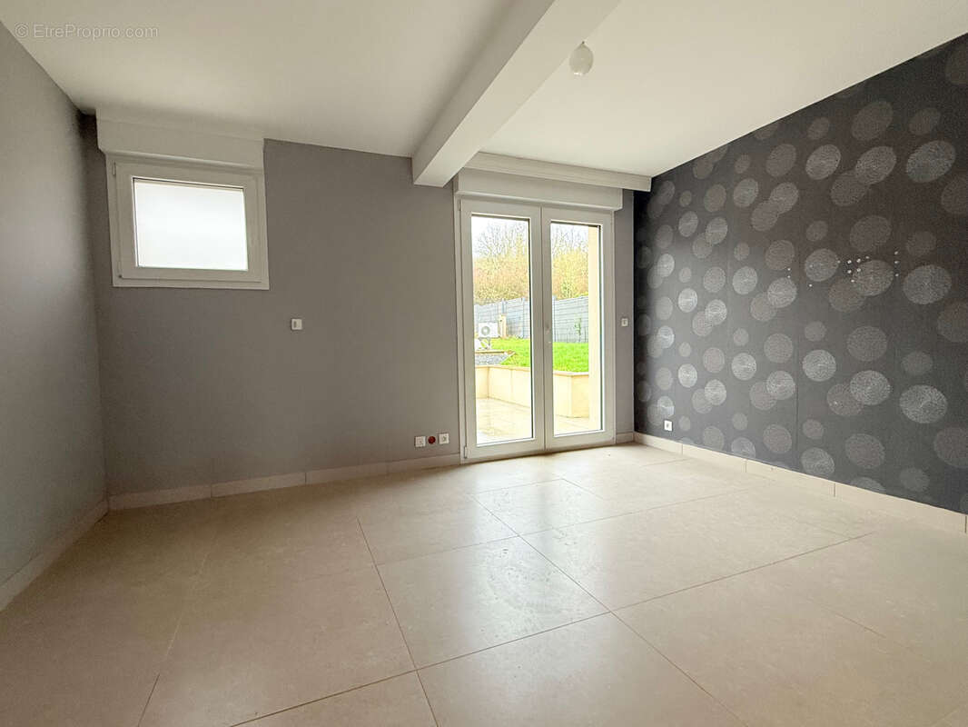 Maison à MARANGE-SILVANGE