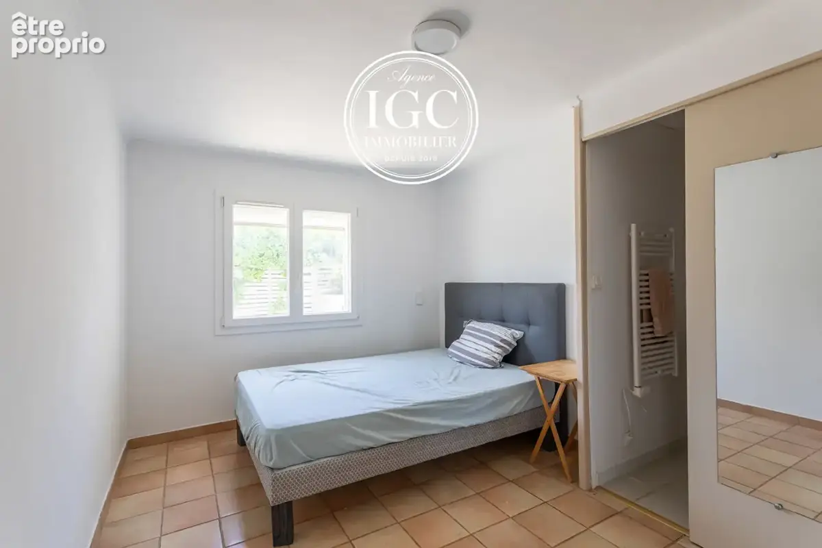 Maison t4  + dependance t2  - 211 m² sur parcelle de 471 m² chateauneuf les martigues - photo 13