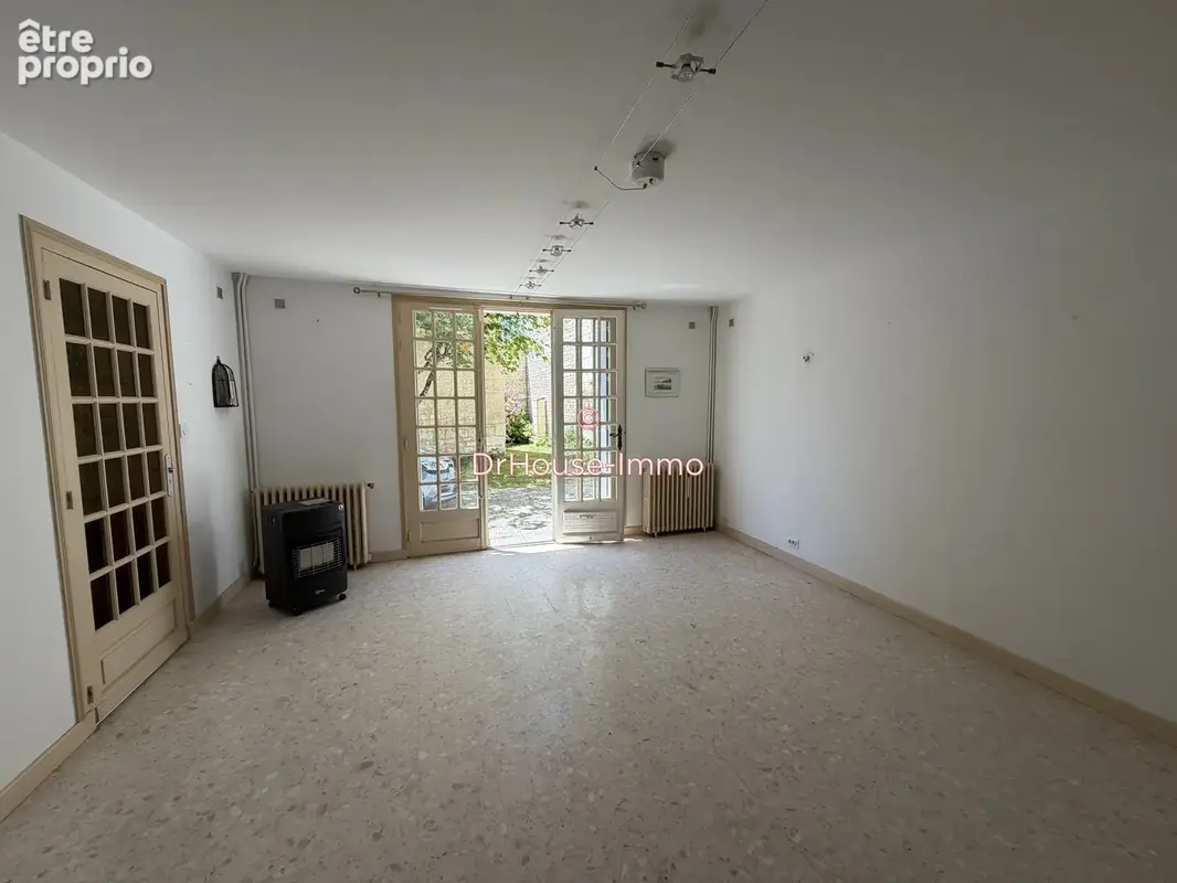Maison 6 pièces 186 m² à vendre à Monts-Sur-Guesnes (86420) - photo 23