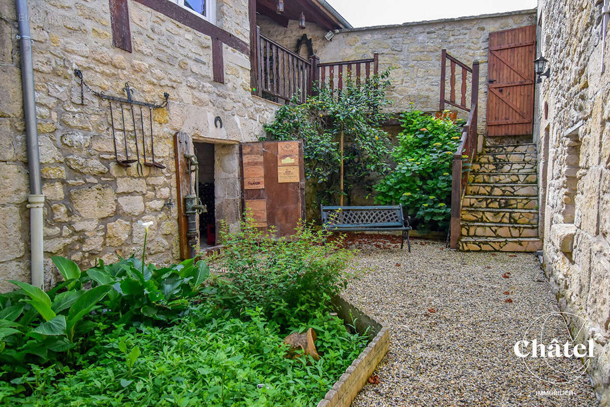 Maison ancienne entre Senlis et Crépy - dépendance - appentis et parc - photo 10