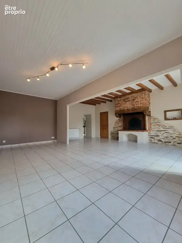 Maison 6 pièces 143 m2 - 4 Chb - Terrain de 723 m2 SAINT-ERBLON - photo 6