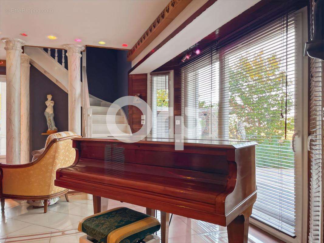 Maison à EMALLEVILLE