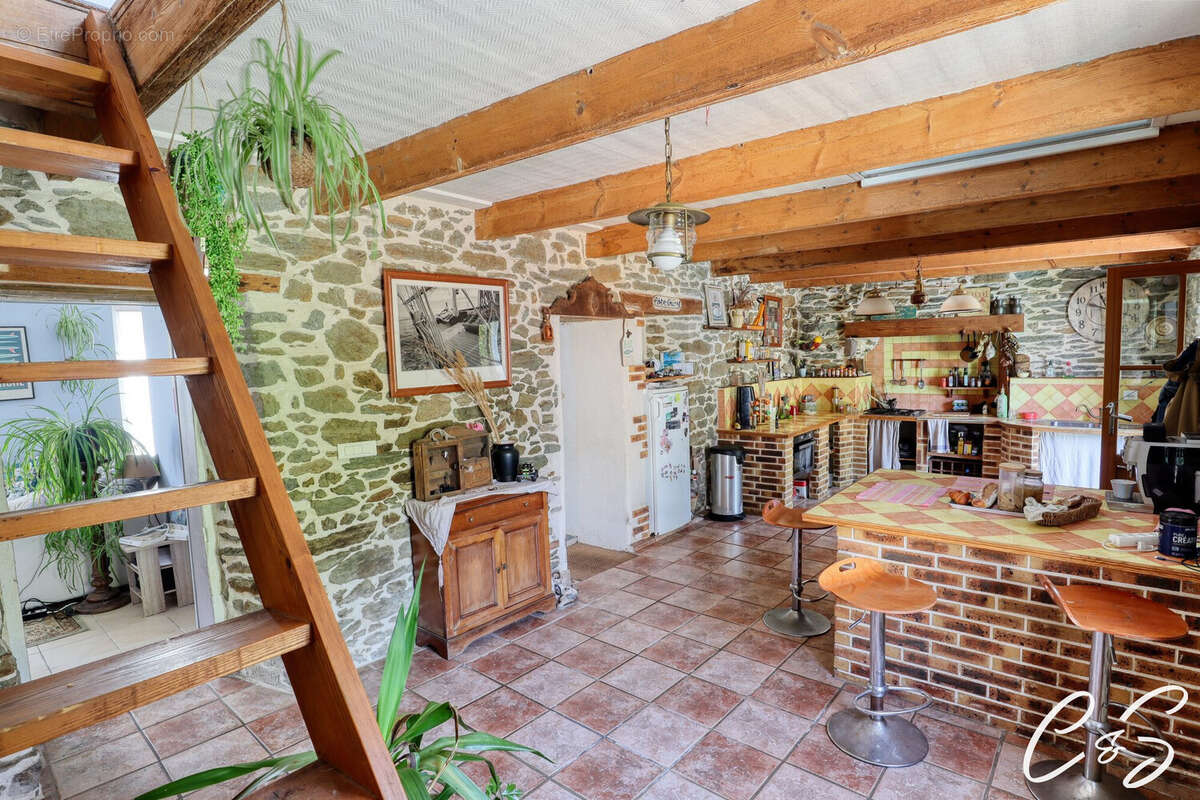 Maison à TREOGAT
