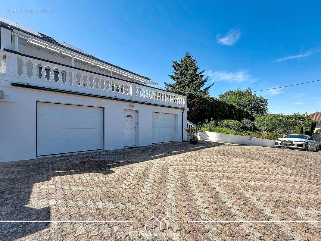 Maison 125 m² à Ternay  - photo 24