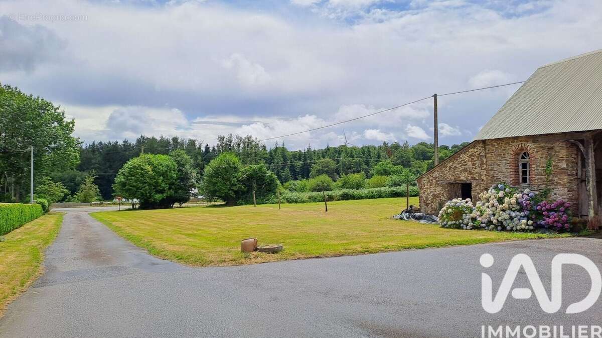 Photo 5 - Maison à SAINT-CARADEC