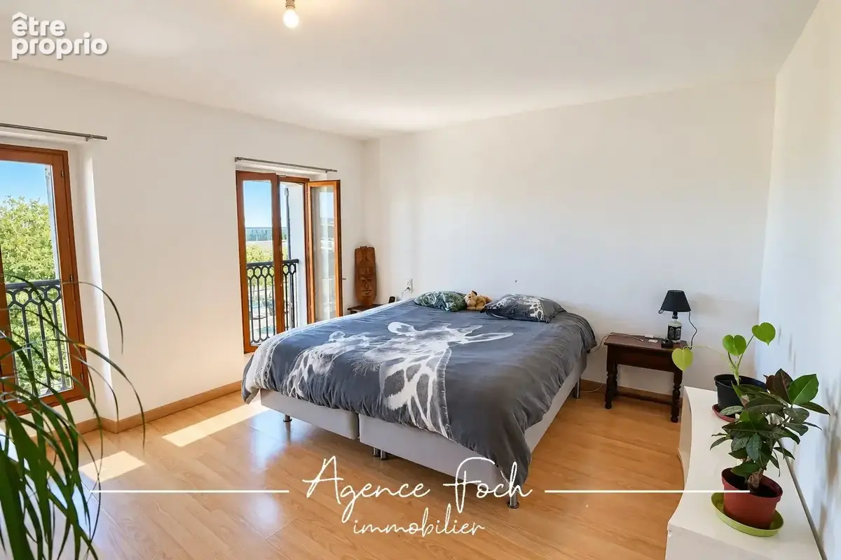 Appartement 373 m² à vendre à Tarbes (65000) - photo 3