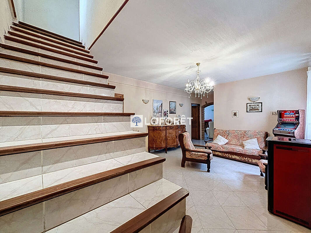 Maison à MENTON