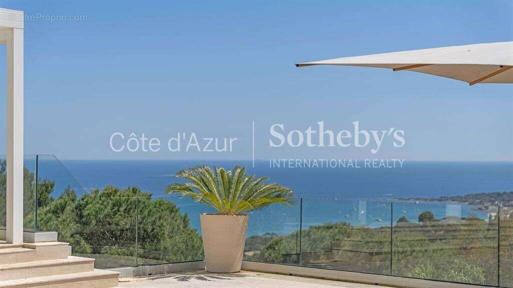 Exclusivité villa contemporaine avec vue mer, proche plage de la Nartelle - photo 2