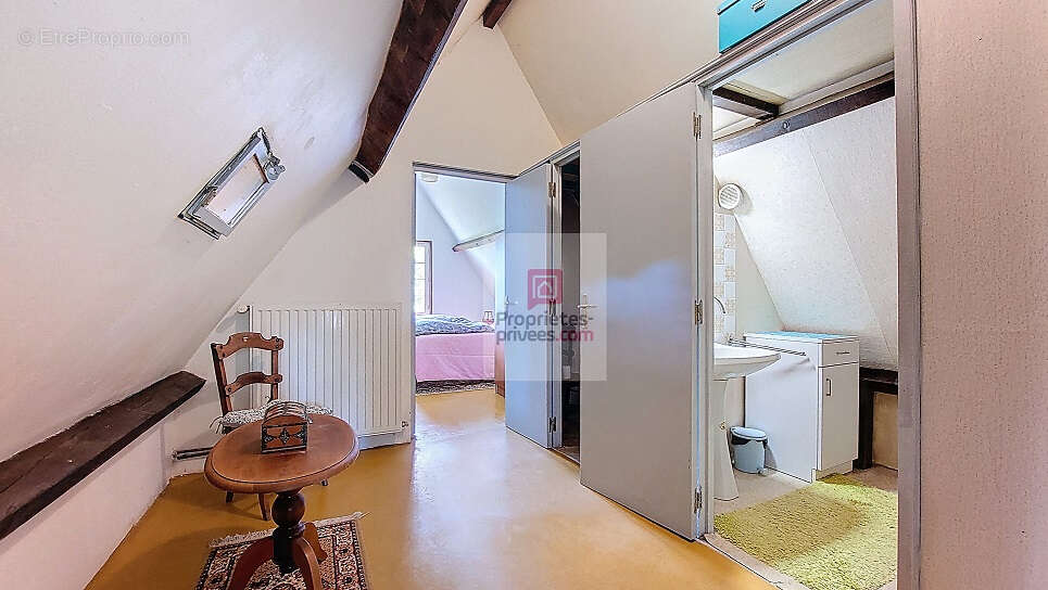 Maison à ROUFFIGNAC-SAINT-CERNIN-DE-REILHAC