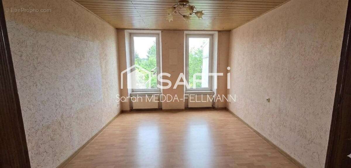Maison 80 m² à Stiring-Wendel  - photo 2