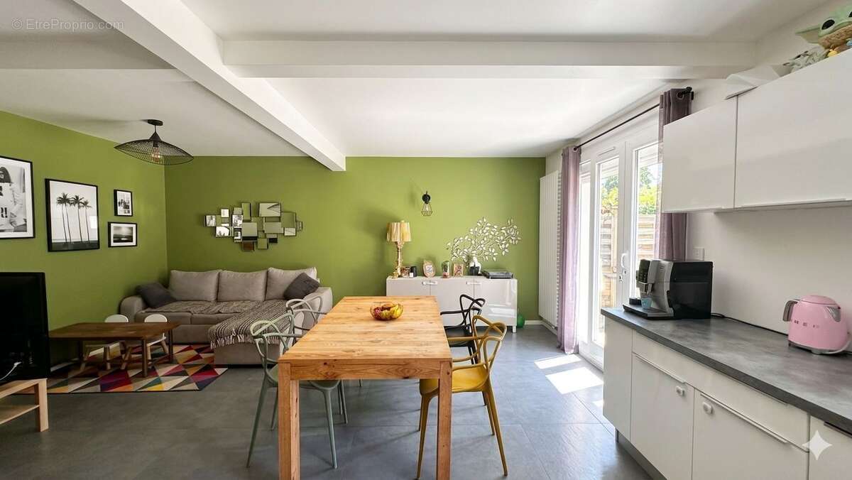 Appartement à QUINTAL