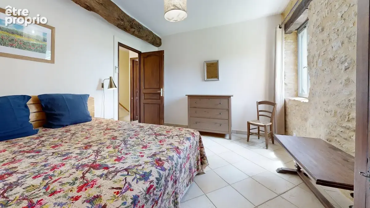 GiteLePommierBedroom