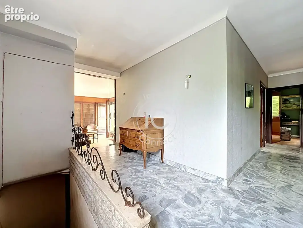 Maison à potentiel  avec grand sous-sol et jardin - Oullins Pierre-Bénite - photo 13