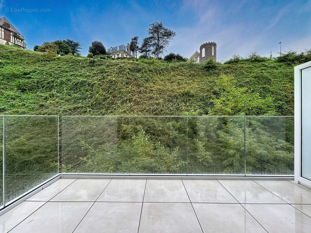 Appartement à BARNEVILLE-CARTERET