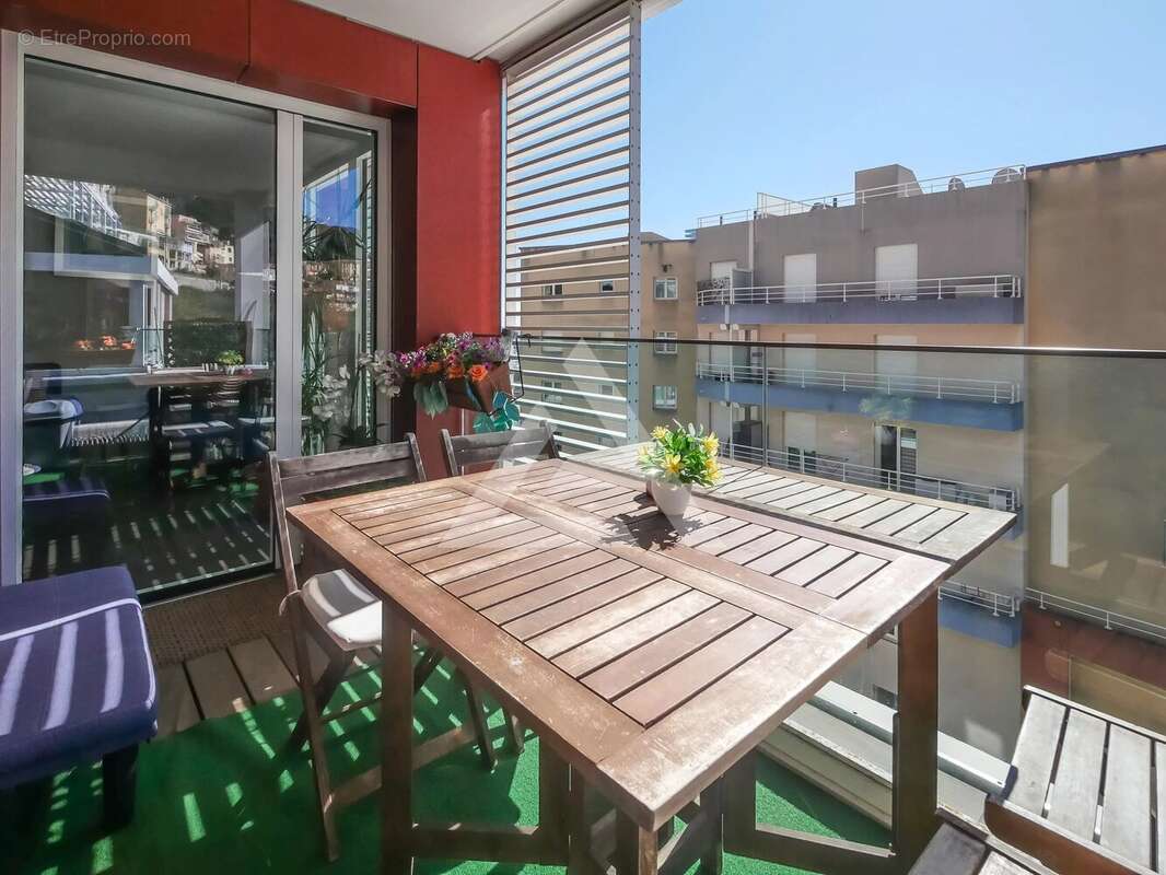 Appartement à CAP-D'AIL
