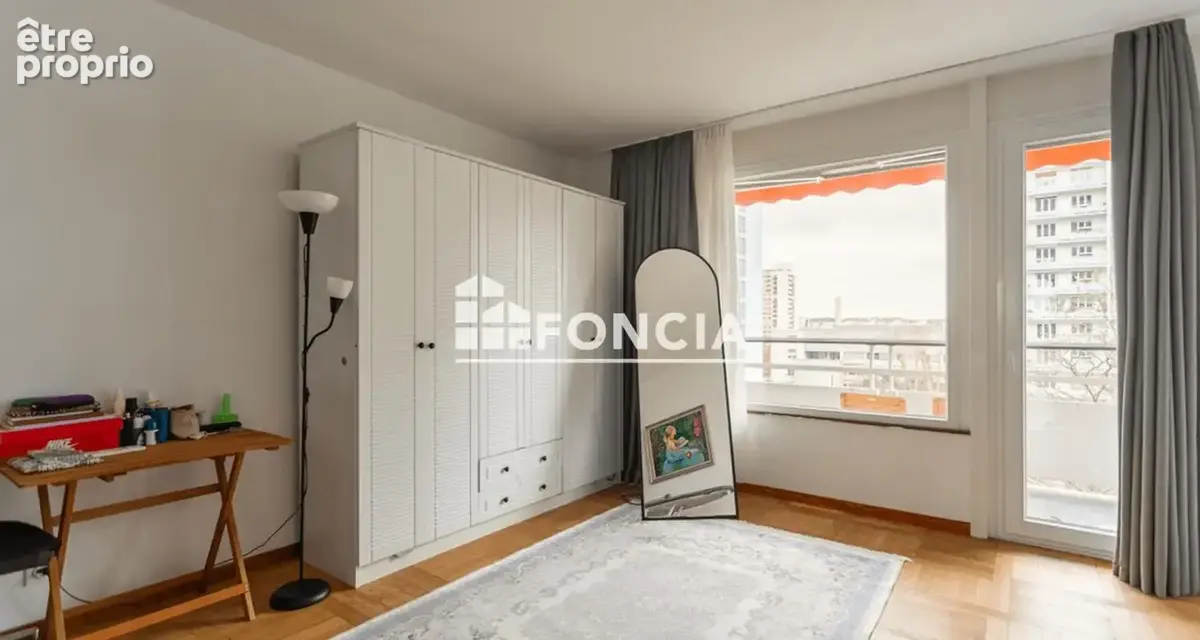 Exclusivite foncia - esplanade - tres beau 4 pieces - parking interieur - balcons - photo 7