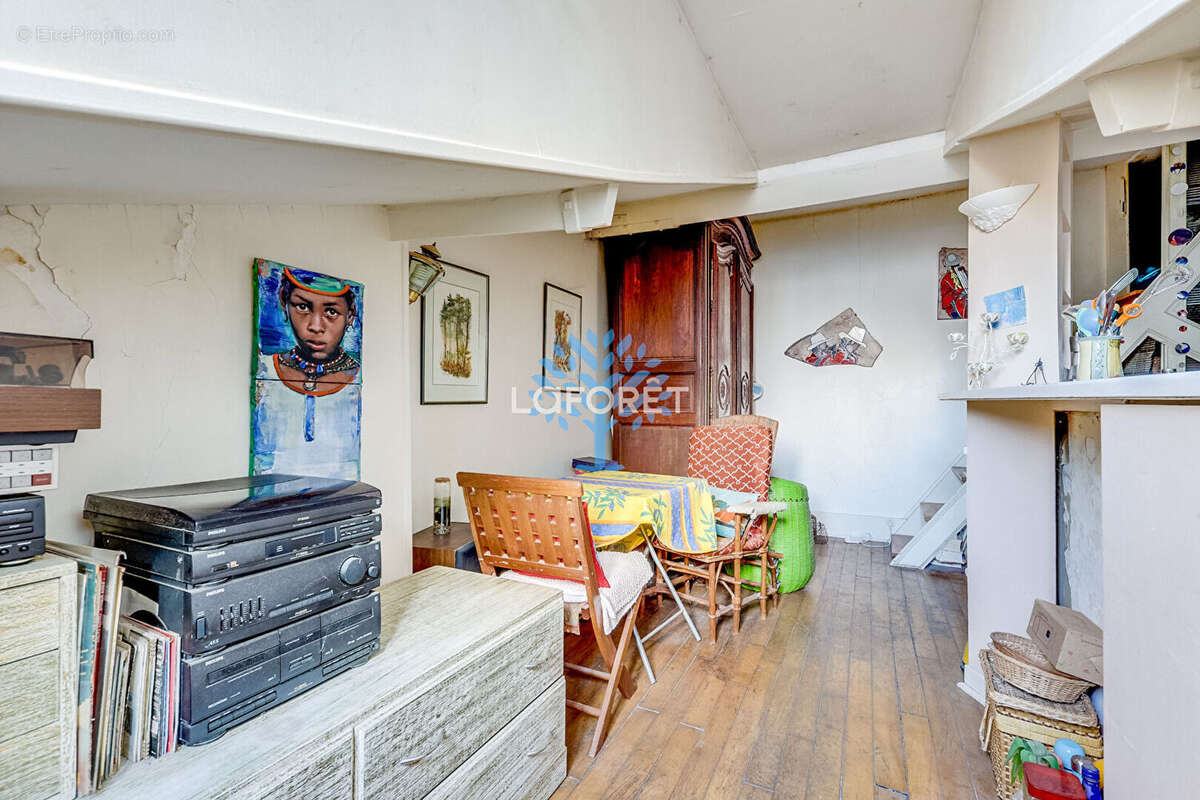 Appartement à FONTENAY-SOUS-BOIS