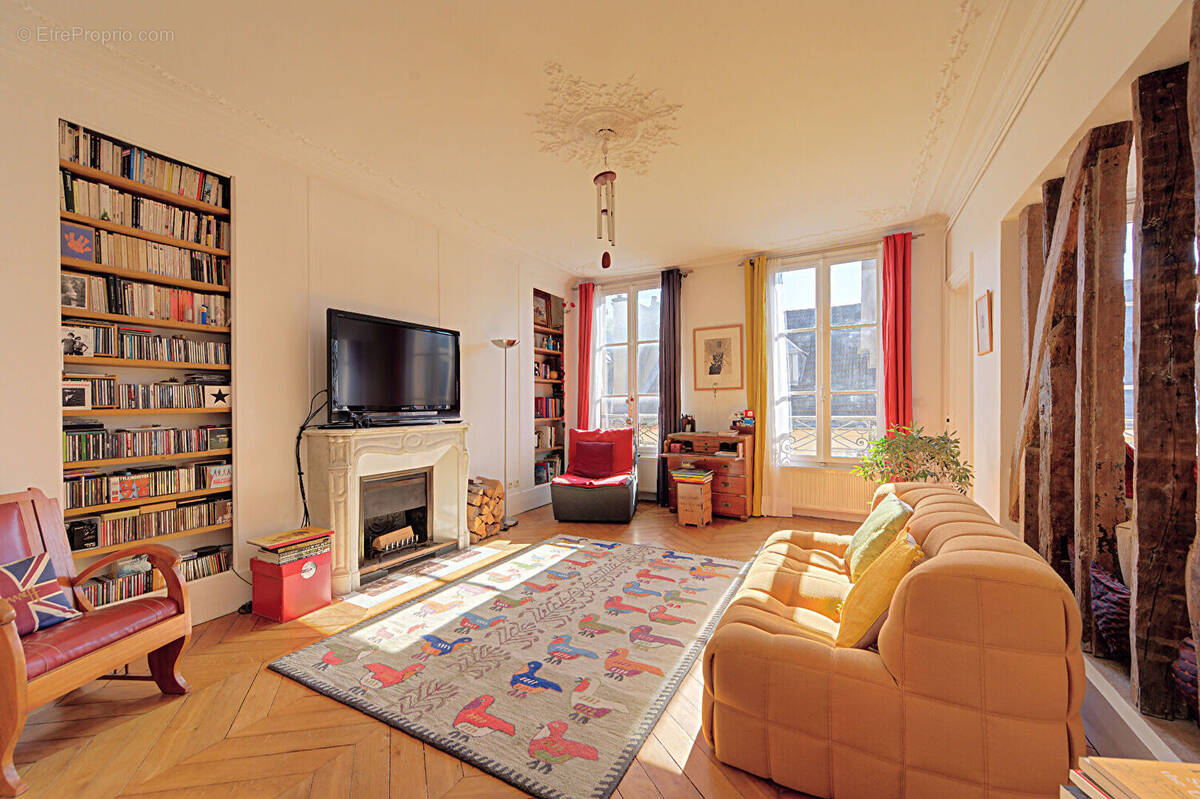 Appartement à VERSAILLES