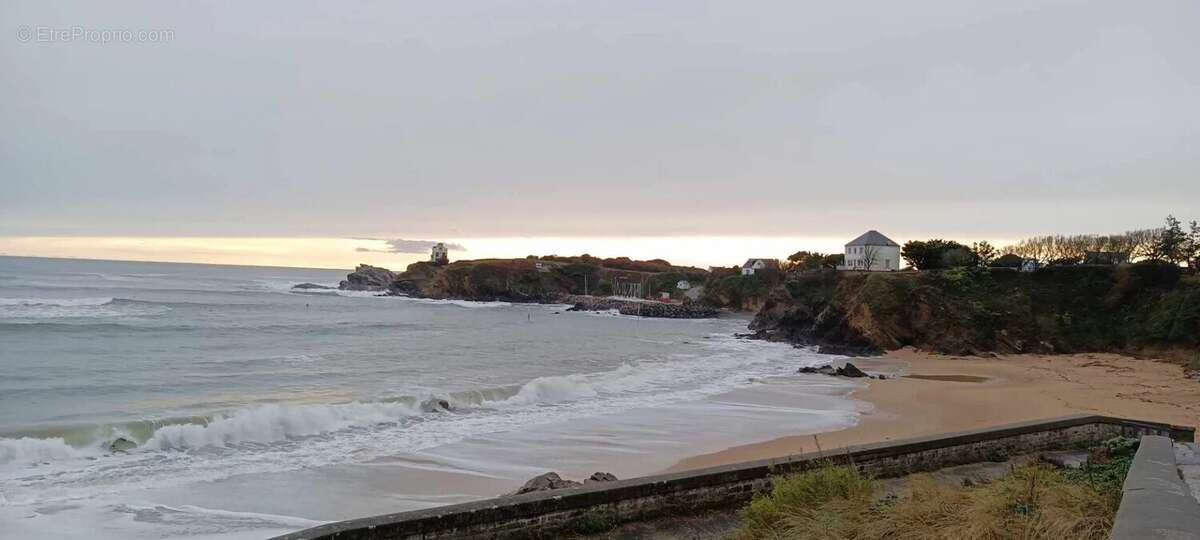 Terrain à CLOHARS-CARNOET