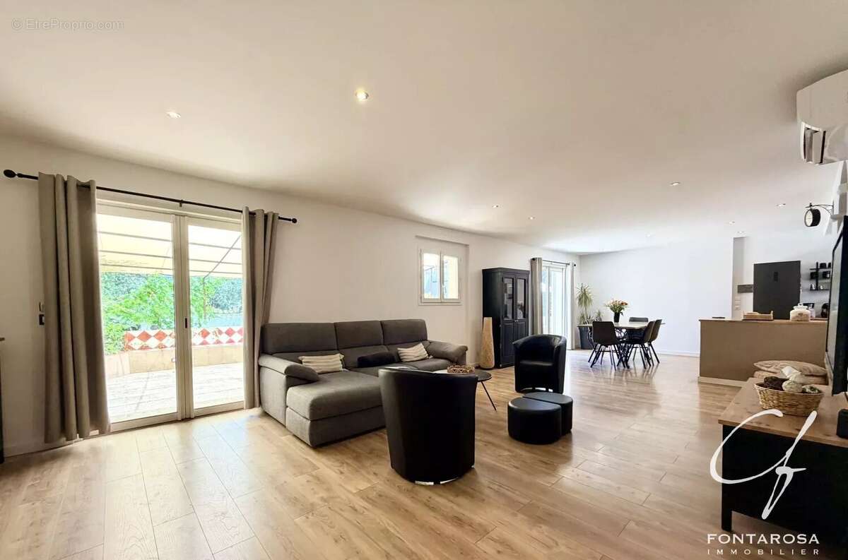Maison 6 pièces + maison 3 pieces - puget sur argens - photo 3