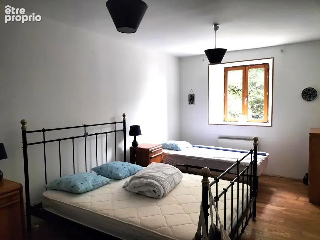 maison La Chapelle au Riboul  chambre 2