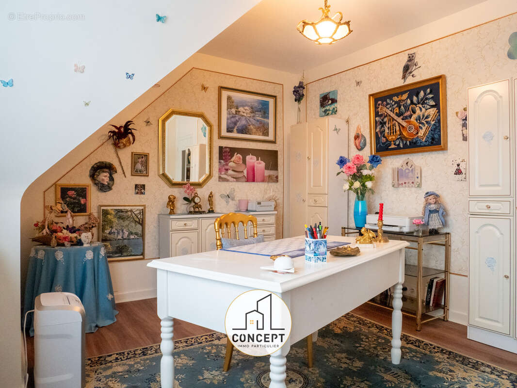 Maison à SAINT-MARTIN-DES-CHAMPS