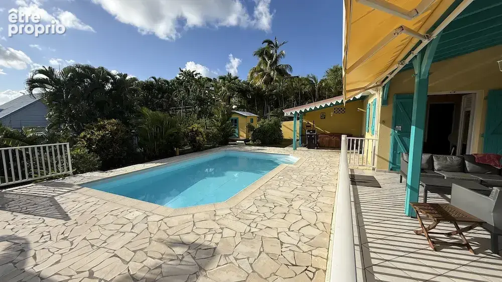Photo Maison à Riviere-Salee au prix de 549 000€