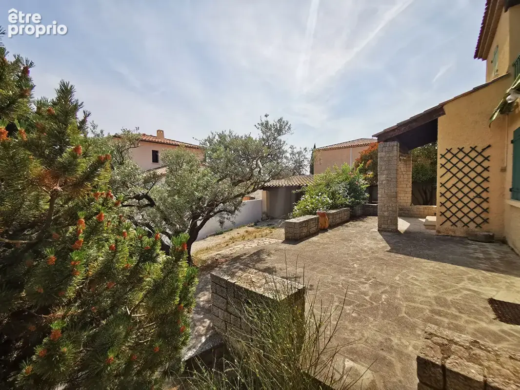 Maison Traditionnelle T5 (construite en 1973) de138 m²  sur un terrain de 550 m2 - photo 29