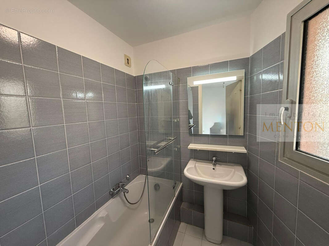 Appartement à MENTON