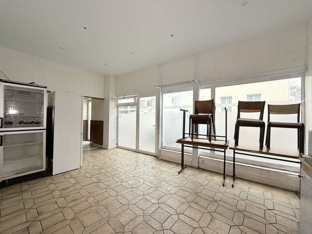 Autre à RUEIL-MALMAISON