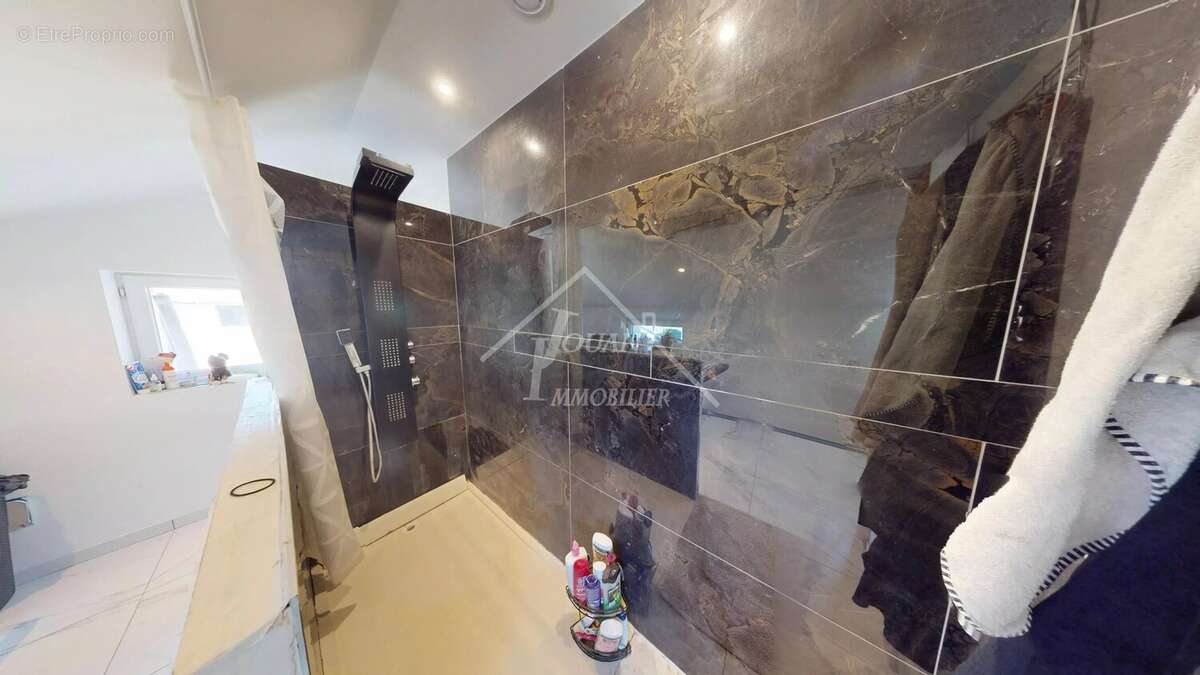 Maison à SAINT-POURCAIN-SUR-BESBRE