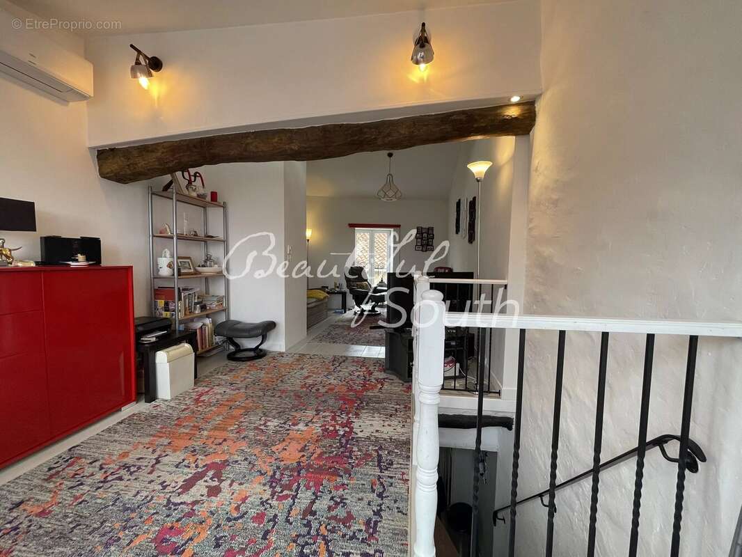Maison à MAURY