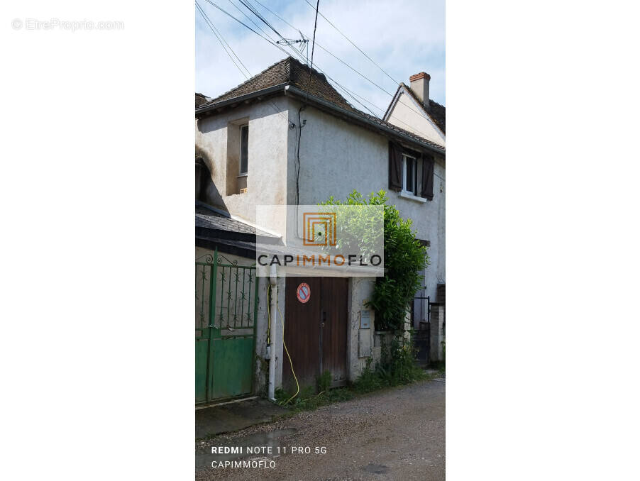 Maison à NAZELLES-NEGRON