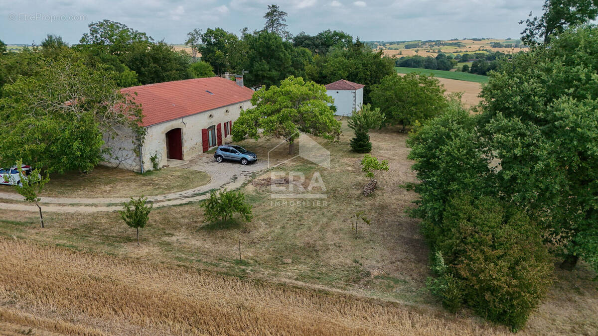 Maison à FIEUX