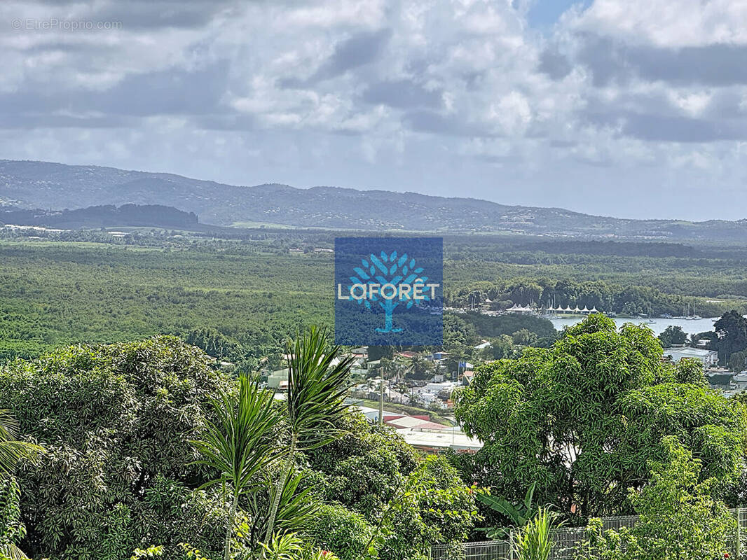 Appartement à LE LAMENTIN