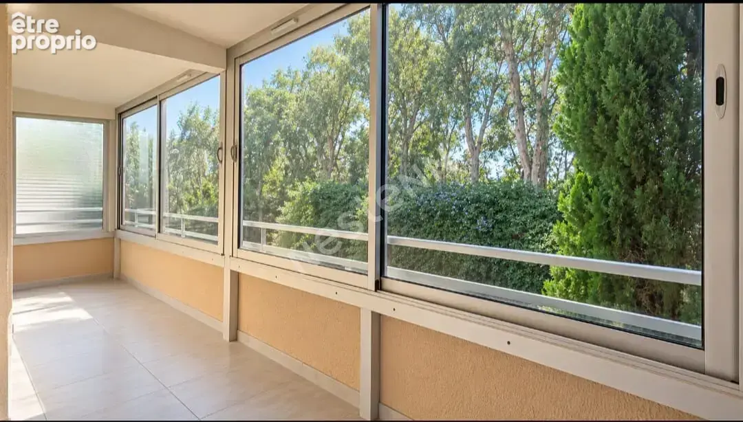 Appartement Hyères - T4 - 80 m2 - Stationnement - Cave - photo 6