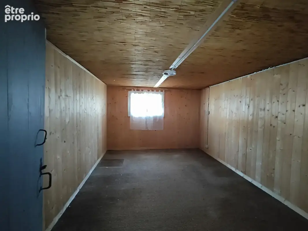 Maison individuelle avec garage et jardin arboré - photo 12