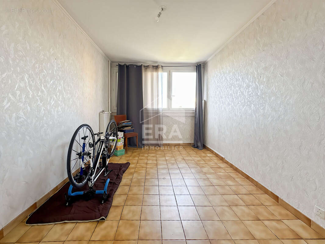 Appartement à MARSEILLE-12E