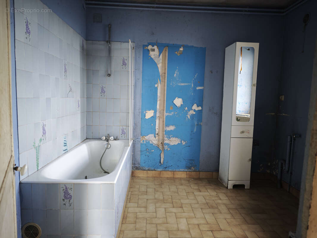 Maison à CHATILLON-EN-BAZOIS