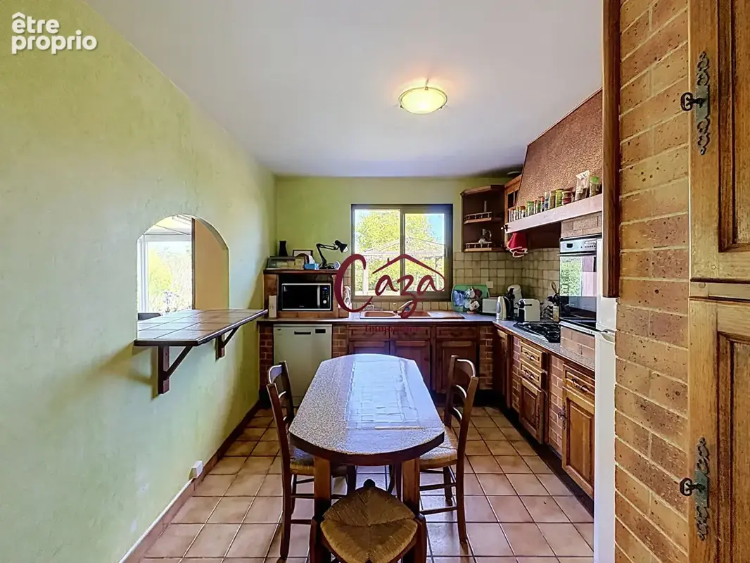 Maison traditionnelle de 106 m² avec piscine sur 2 000 m² de terrain - photo 8