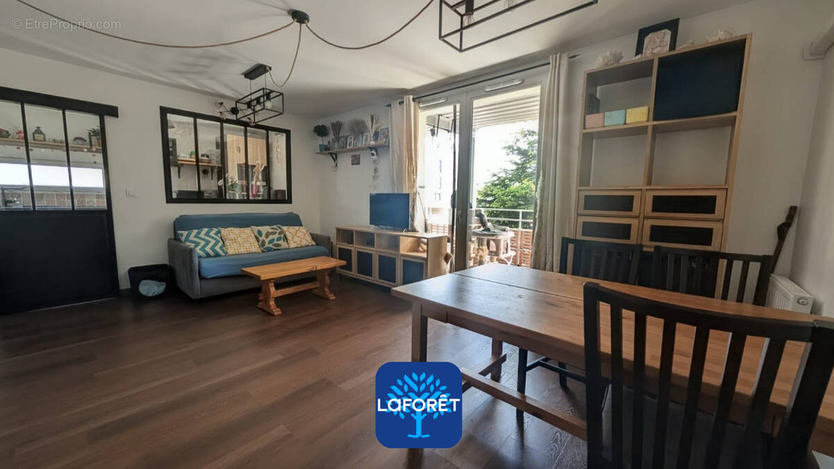 Appartement à VENISSIEUX